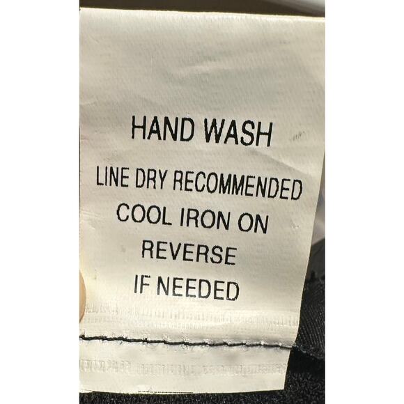 Sassybling Boutique Shift Dress Black with Ivory Embroidery Size Small - Picture 5 of 6